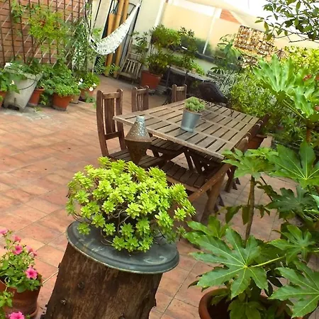 Habitación en casa particular Con Bagno Privato E Terrazzo A 10 Minuti Dalla Stazione - Oasis Centro